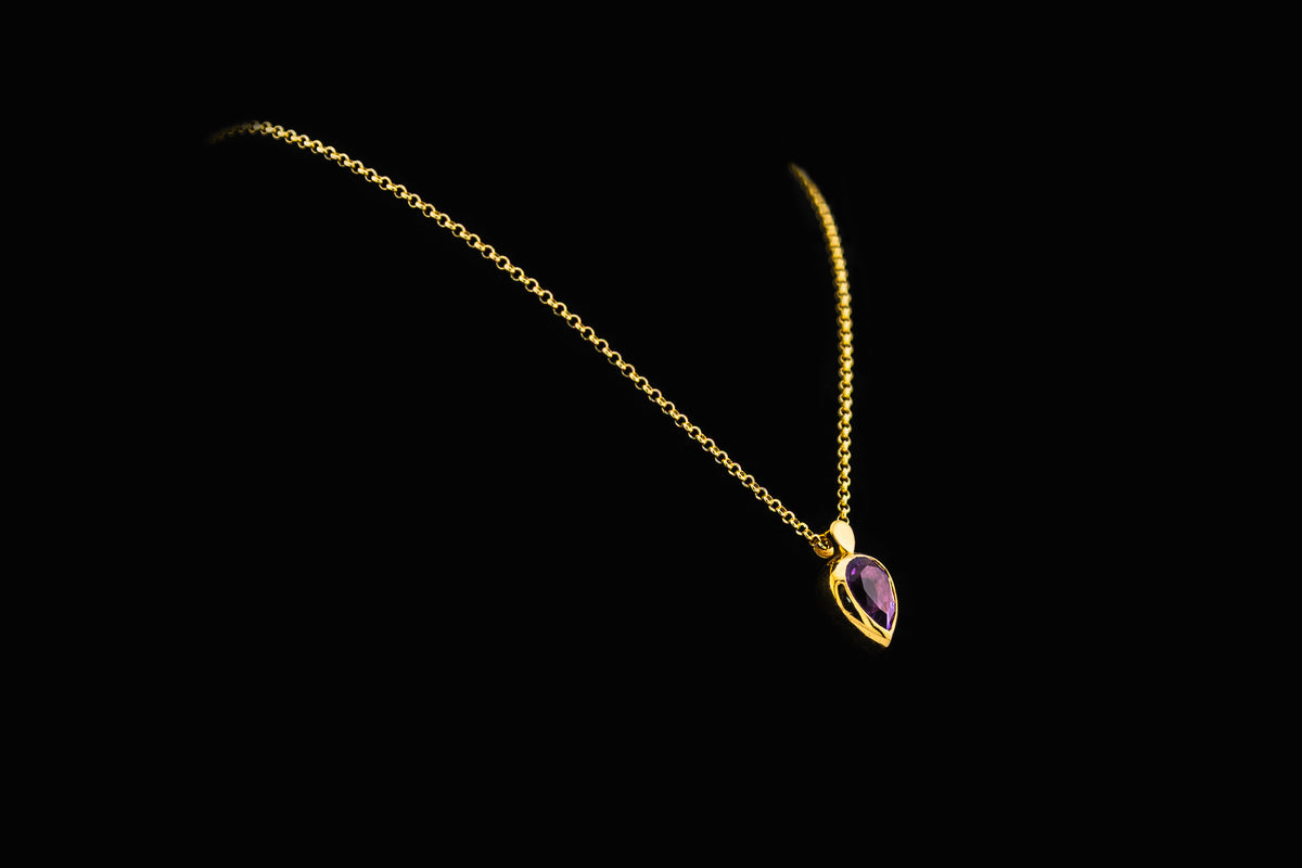 Birnenförmige Amethyst-Halskette